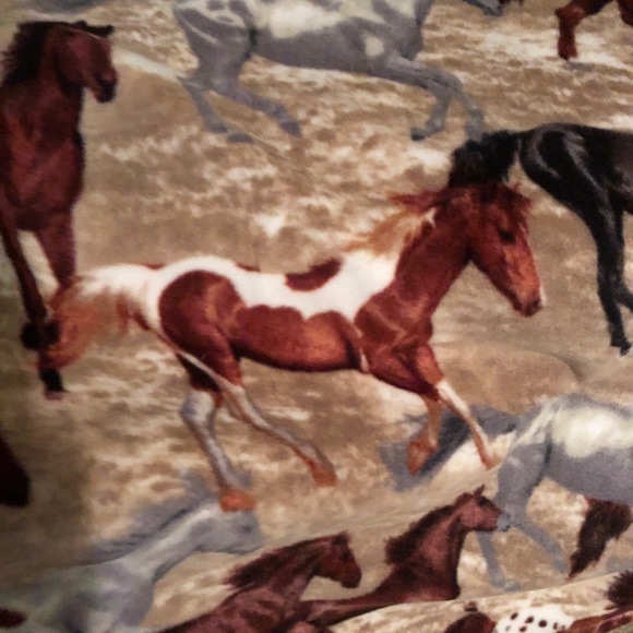 Beautiful Tie Blanket - Picture 3 of 6